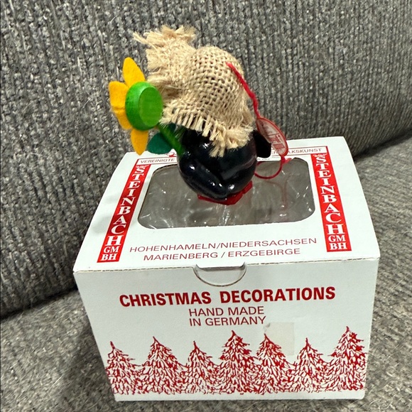 Steinbach Black Bird Holiday Ornament - Picture 3 of 4